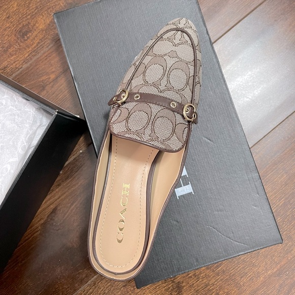 New, in original box. Coach Irene Jacquard Mule shoes in Oak/Maple - Picture 1 of 6